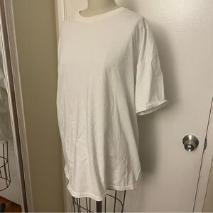 Gildan white oversized t-shirt Size XXL